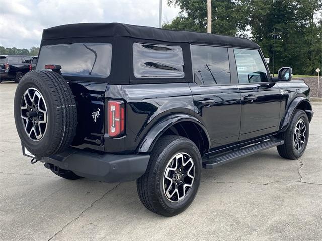 Photo of 2023 Shadow Black Ford Bronco