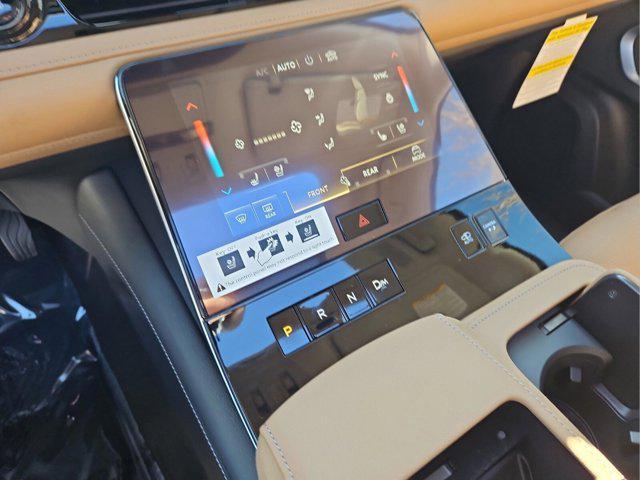 Photo of 2025 Mineral Black INFINITI QX80