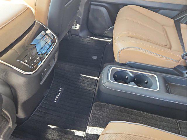 Photo of 2025 Mineral Black INFINITI QX80