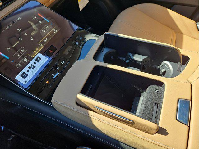 Photo of 2025 Mineral Black INFINITI QX80