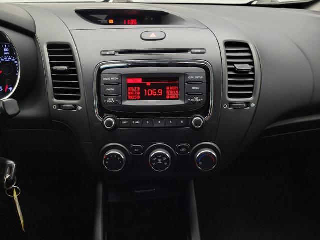 Photo of 2017 Aurora Black Kia Forte