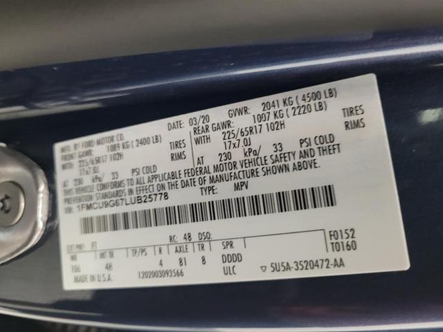 Photo of 2020 Blue Ford Escape