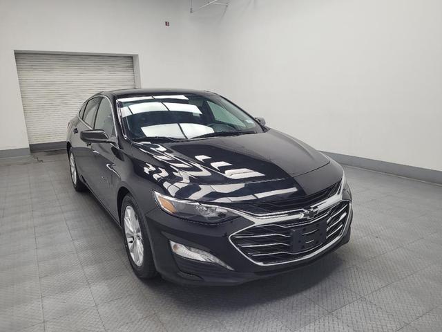 Photo of 2022 Mosaic Black Metallic Chevrolet Malibu