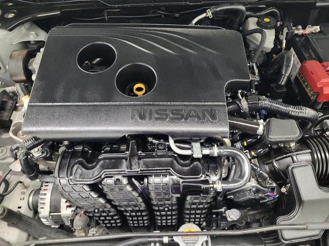 Photo of 2019 Brilliant Silver Metallic Nissan Altima