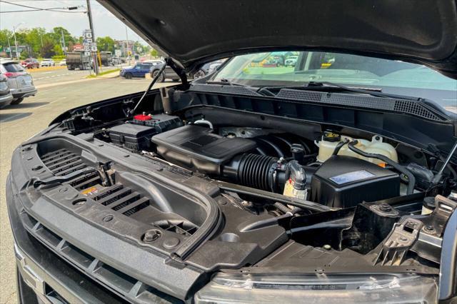 Photo of 2019 Black Chevrolet Silverado 1500