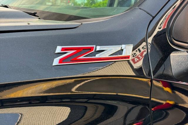 Photo of 2019 Black Chevrolet Silverado 1500