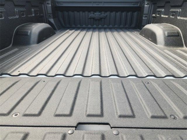 Photo of 2025 Summit White Chevrolet Silverado 2500