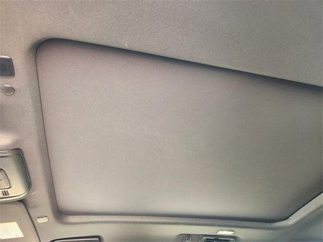 Photo of 2023 Summit White Chevrolet Tahoe