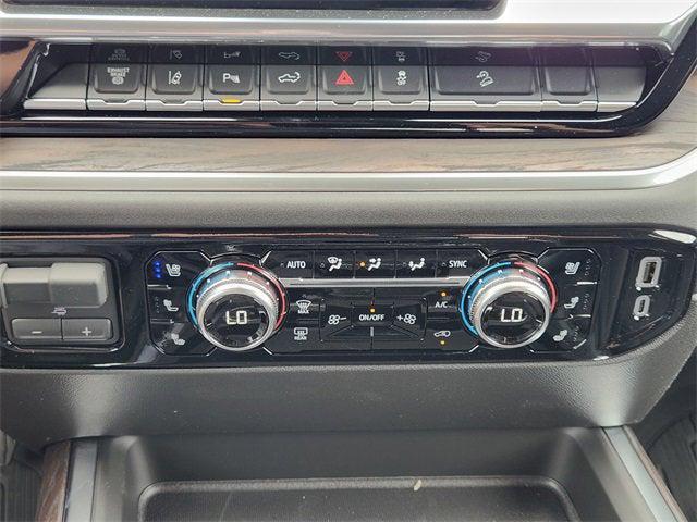 Photo of 2025 Summit White GMC Sierra 2500