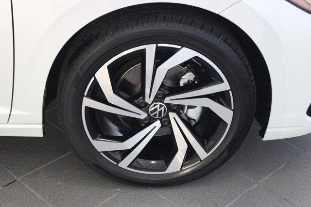 Photo of 2025 Opal White Pearl Volkswagen Jetta