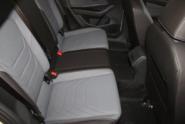 Photo of 2025 Opal White Pearl Volkswagen Jetta