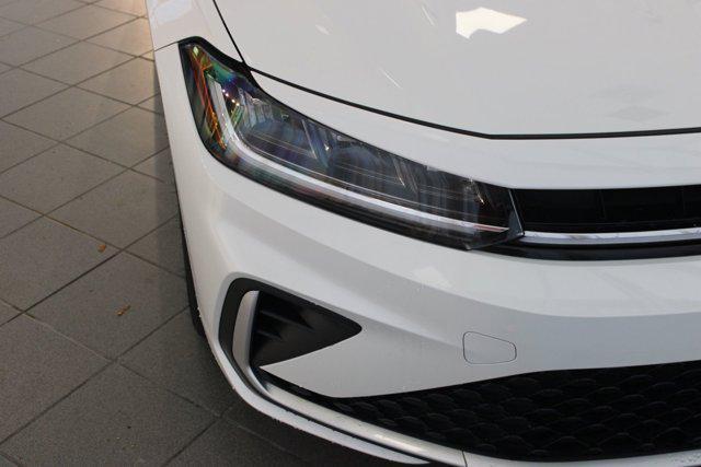 Photo of 2025 Opal White Pearl Volkswagen Jetta