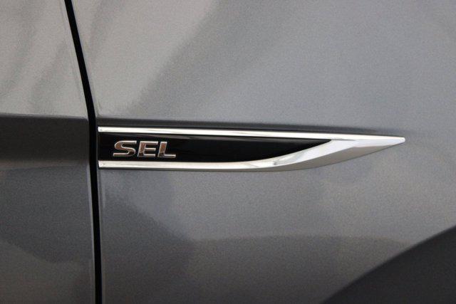 Photo of 2021 Platinum Gray Metallic Volkswagen Jetta