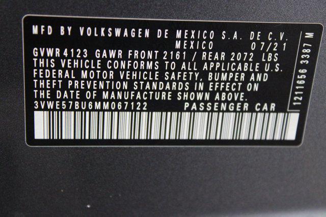 Photo of 2021 Platinum Gray Metallic Volkswagen Jetta