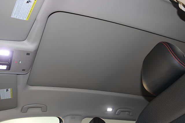 Photo of 2025 Pure Gray Volkswagen Atlas