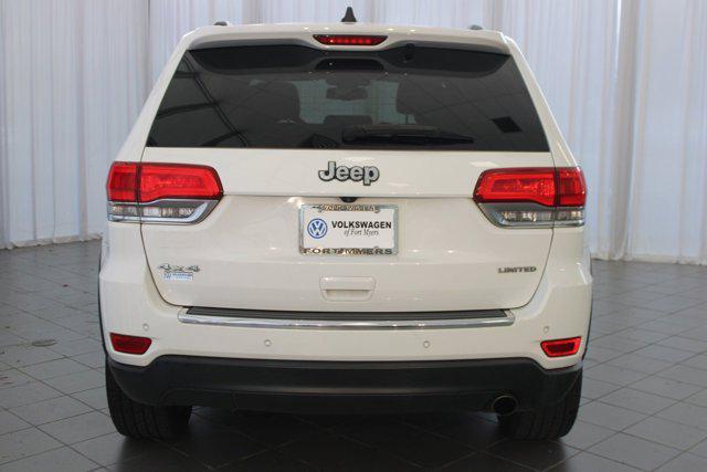 Photo of 2015 Bright White Clearcoat Jeep Grand Cherokee