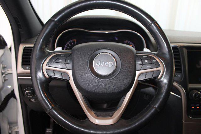 Photo of 2015 Bright White Clearcoat Jeep Grand Cherokee