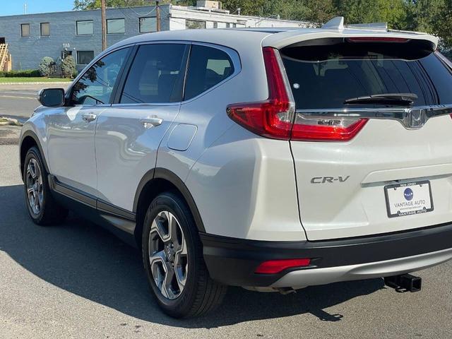 Photo of 2019 Platinum White Pearl Honda CR-V