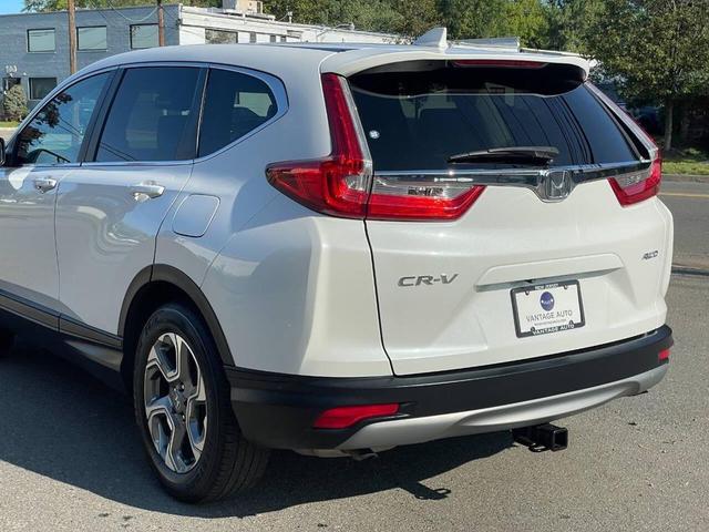 Photo of 2019 Platinum White Pearl Honda CR-V
