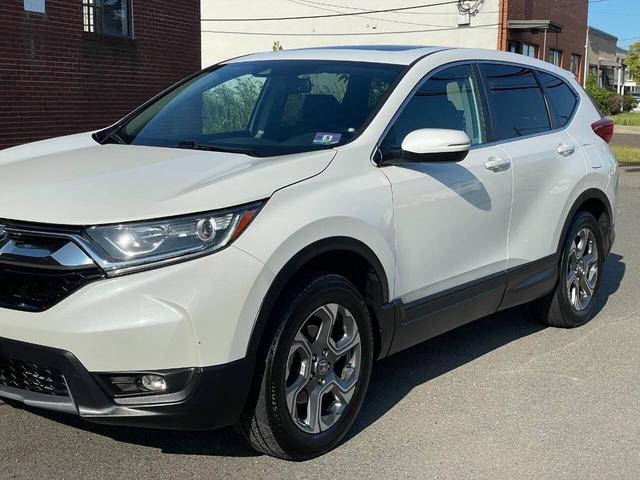 Photo of 2019 Platinum White Pearl Honda CR-V