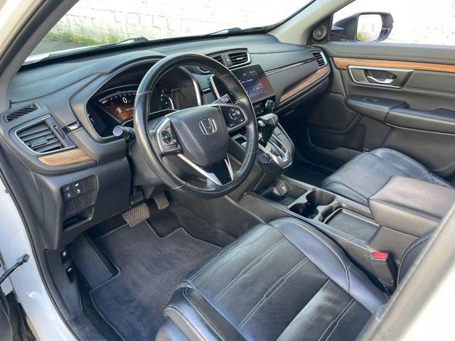 Photo of 2019 Platinum White Pearl Honda CR-V