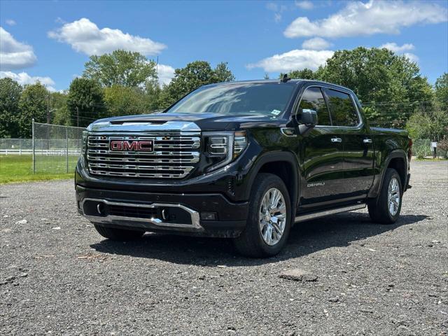 Photo of 2022 Onyx Black GMC Sierra 1500