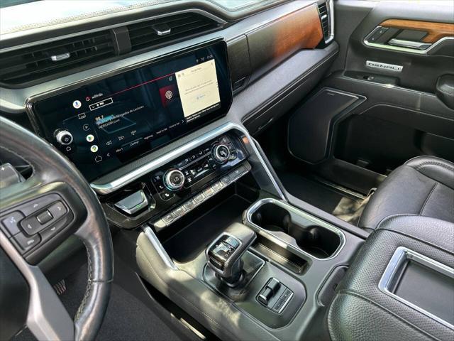 Photo of 2022 Onyx Black GMC Sierra 1500