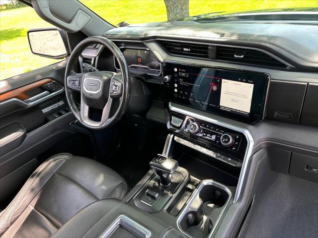Photo of 2022 Onyx Black GMC Sierra 1500