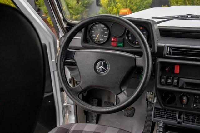Photo of 1993 White Mercedes-Benz G-Class