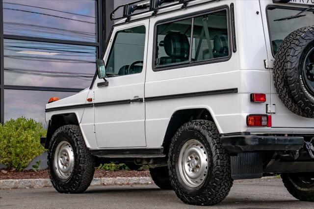 Photo of 1993 White Mercedes-Benz G-Class