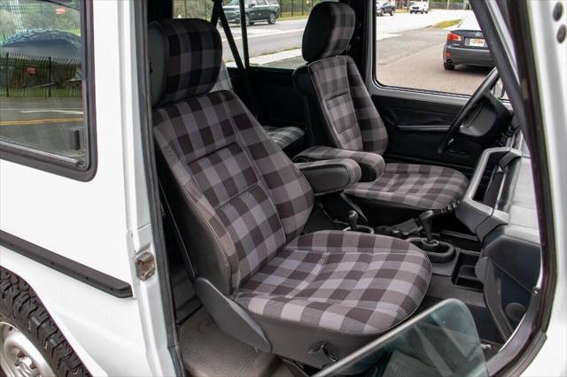 Photo of 1993 White Mercedes-Benz G-Class