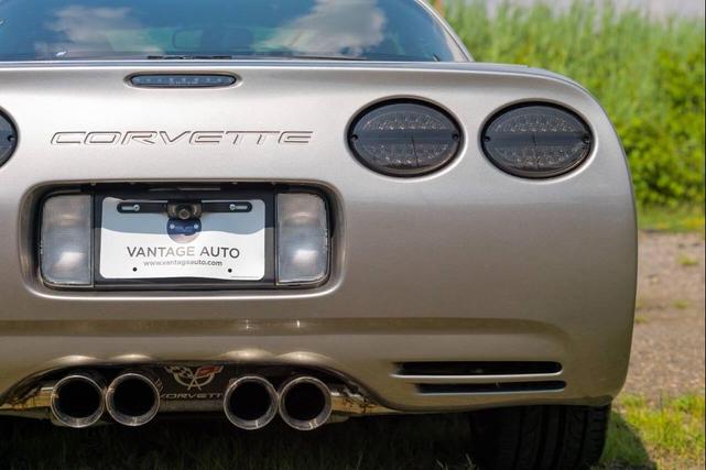 Photo of 2000 Pewter Chevrolet Corvette