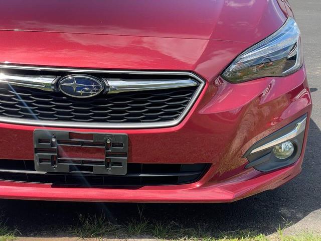 Photo of 2018 Burgundy Subaru Impreza