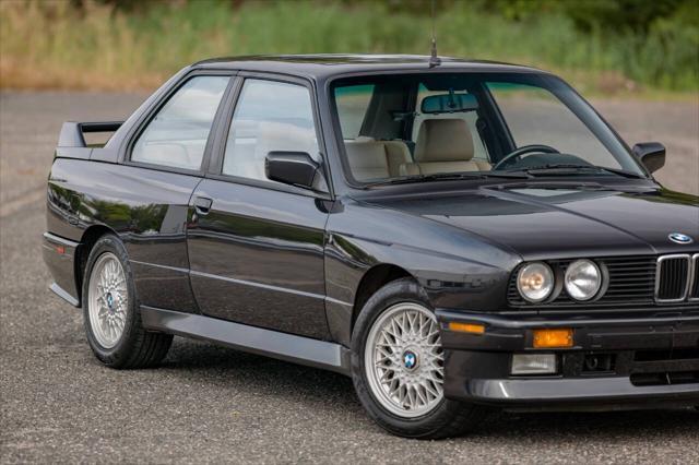 Photo of 1989 Gray BMW M3