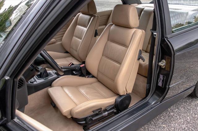 Photo of 1989 Gray BMW M3