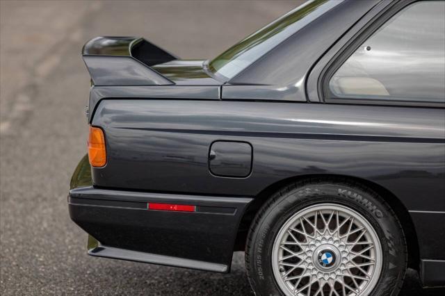 Photo of 1989 Gray BMW M3