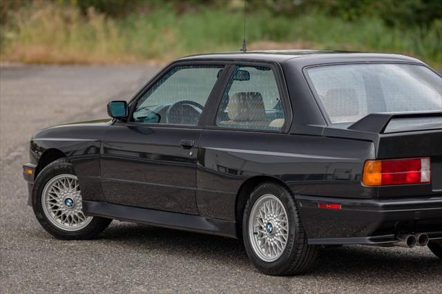 Photo of 1989 Gray BMW M3