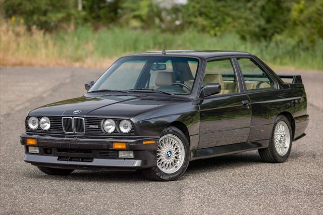 Photo of 1989 Gray BMW M3