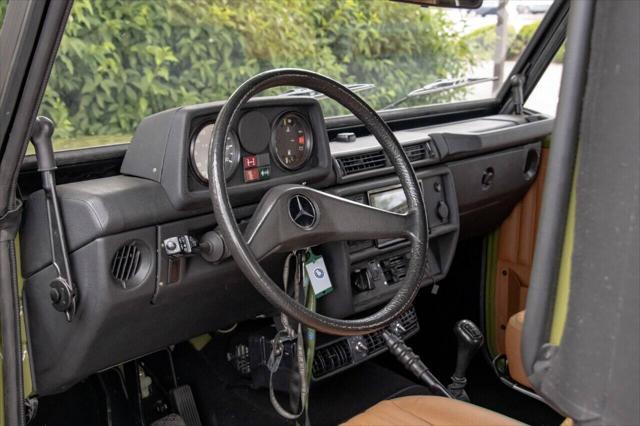 Photo of 1991 Green Mercedes-Benz G-Class