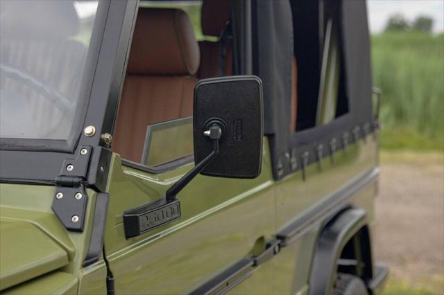 Photo of 1991 Green Mercedes-Benz G-Class