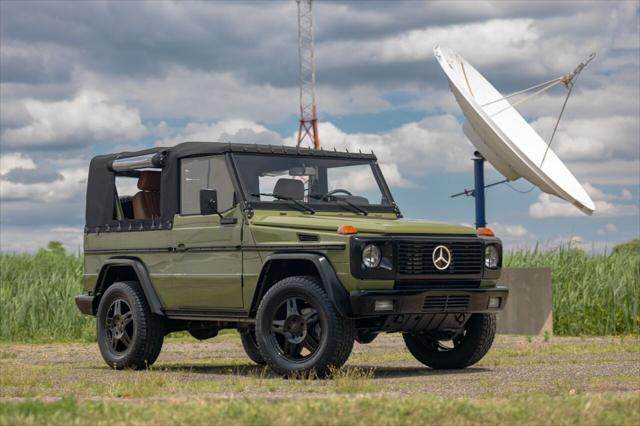 Photo of 1991 Green Mercedes-Benz G-Class