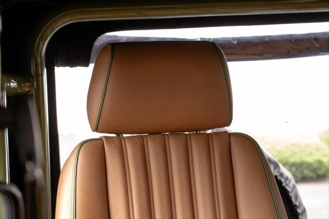 Photo of 1991 Green Mercedes-Benz G-Class