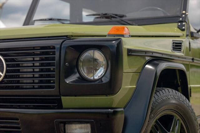 Photo of 1991 Green Mercedes-Benz G-Class