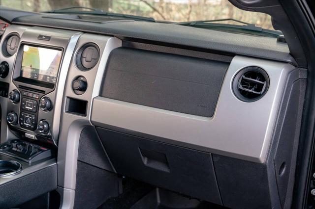 Photo of 2013 Tuxedo Black Metallic Ford F-150