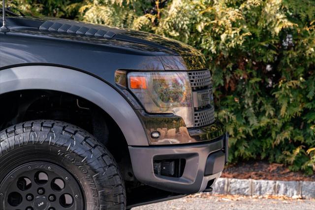 Photo of 2013 Tuxedo Black Metallic Ford F-150