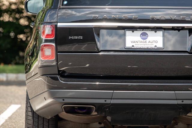 Photo of 2020 Black Land Rover Range Rover