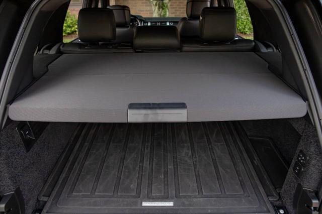 Photo of 2020 Black Land Rover Range Rover