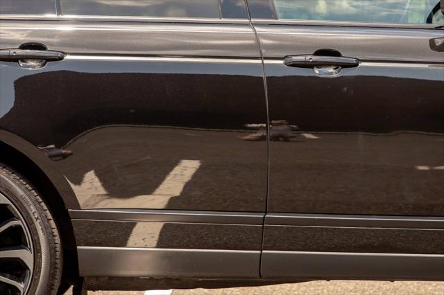 Photo of 2020 Black Land Rover Range Rover