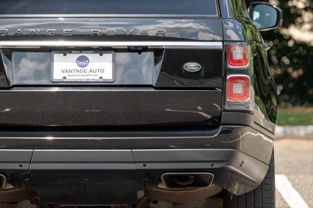 Photo of 2020 Black Land Rover Range Rover