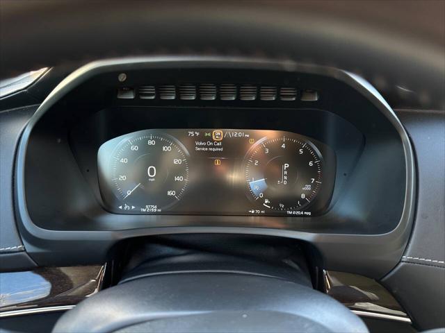 Photo of 2017 White Volvo XC90